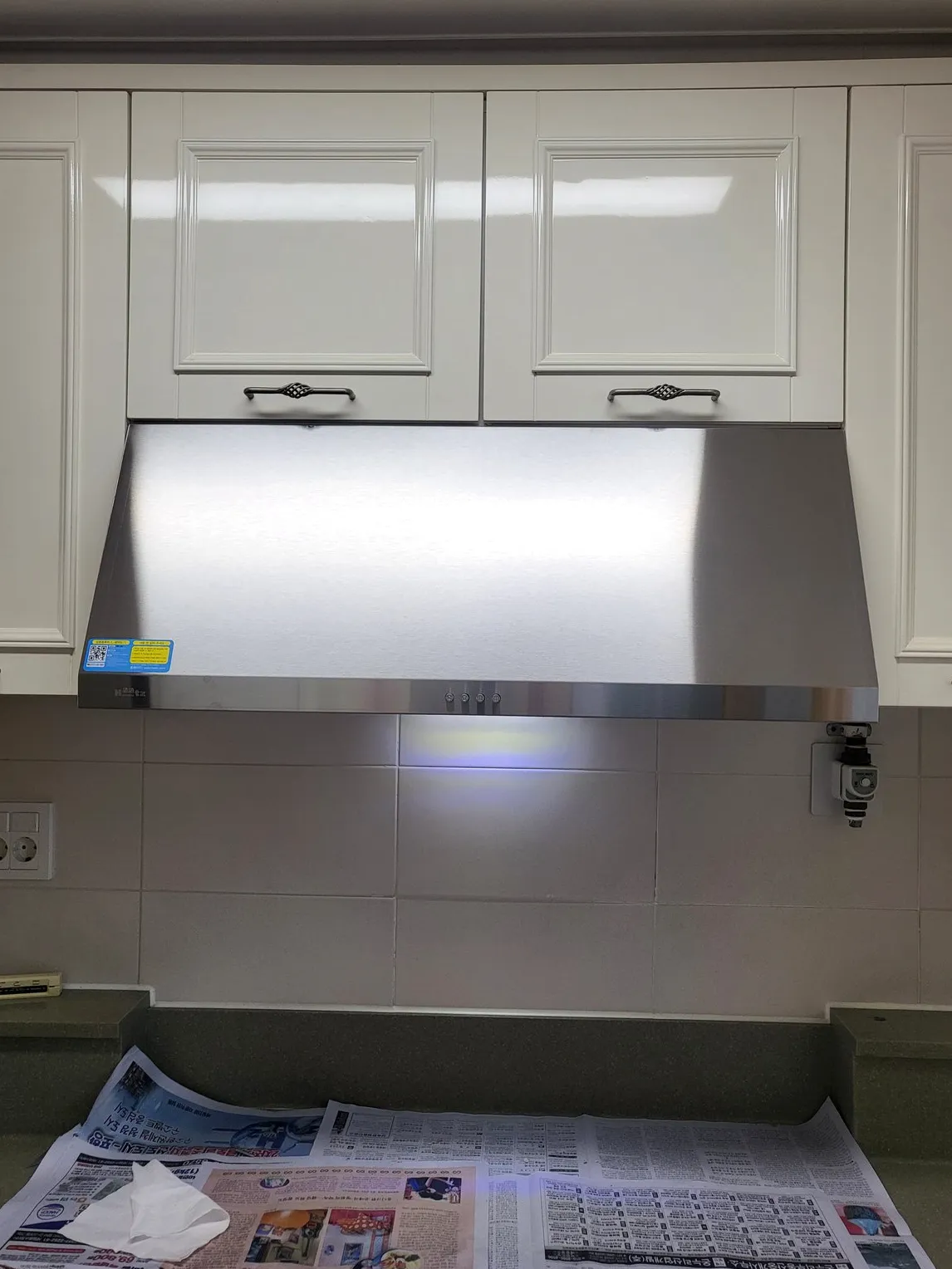 쿡탑 위에 맞춰 교체한 주방후드